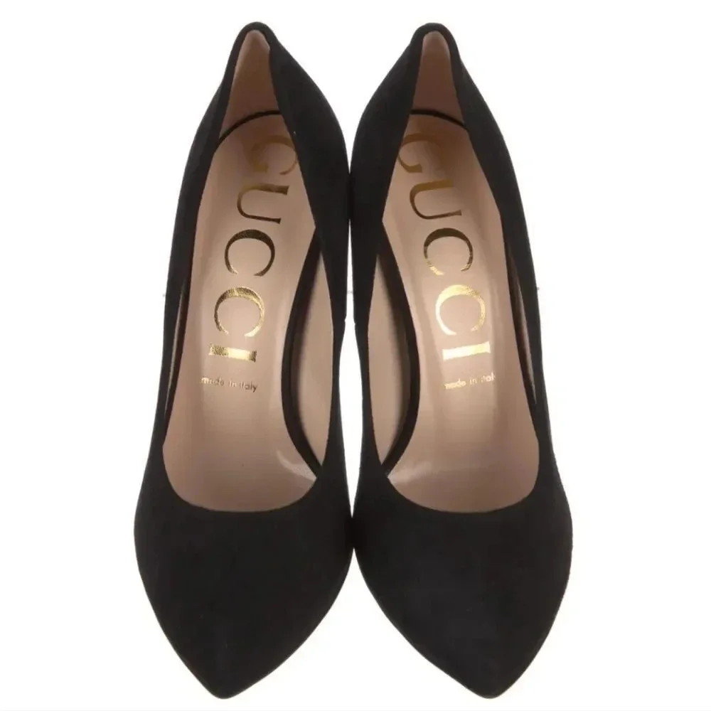 Gucci Women's Black Suede Pointed Toe Pumps Heel Size 39.5